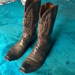 Luchese 14D used combos boats